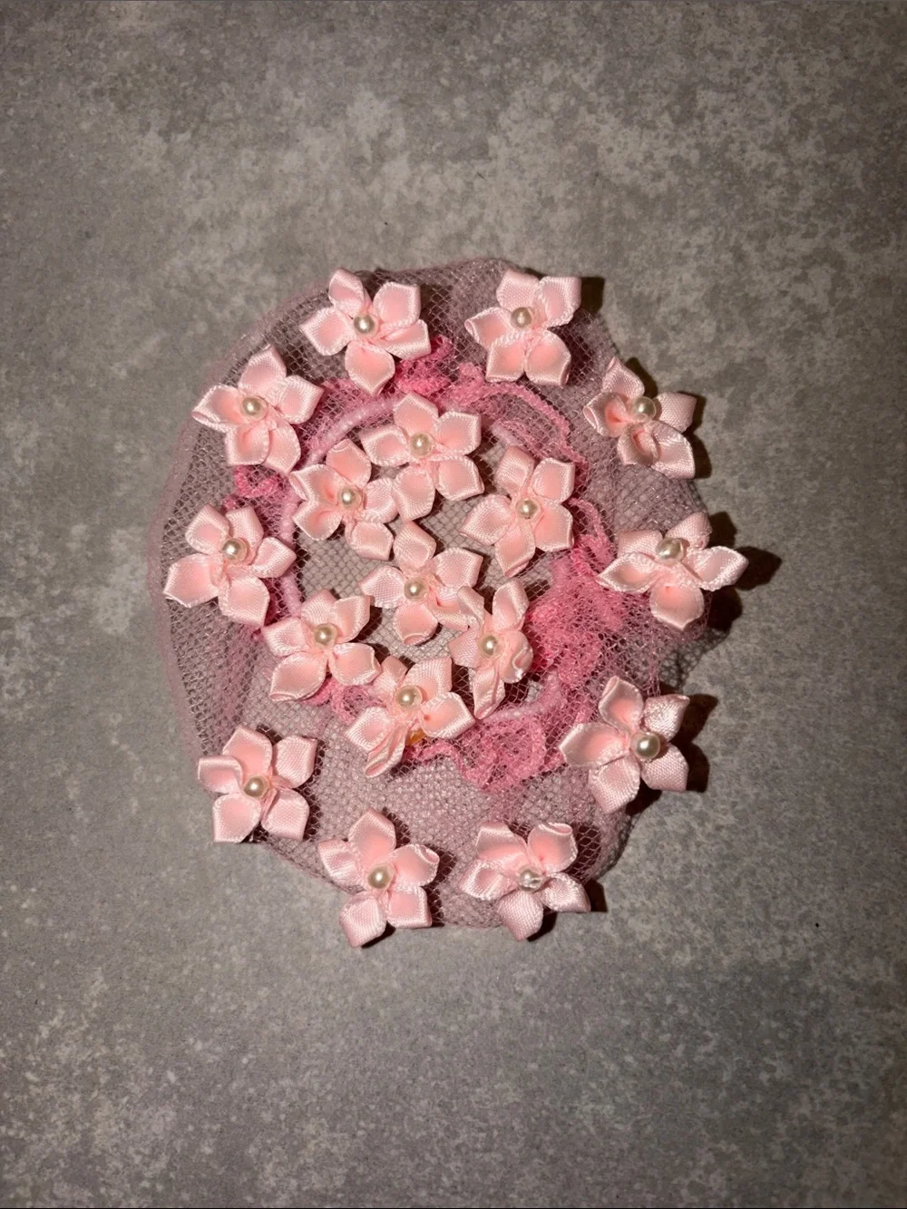 hair bun y2k 2000 Brandy Melville Pink Floral Hair Net with Pearl Accents